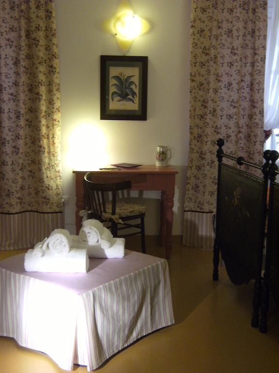 Elizabeth B&B Cagliari Szoba fotó